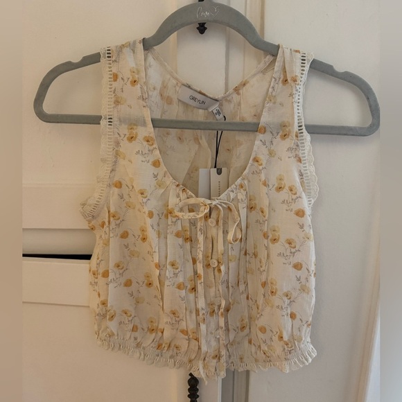 Greylin Edna Floral Cropped Blouse NWT - Picture 6 of 8